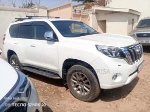 Toyota Land Cruiser 2016 White