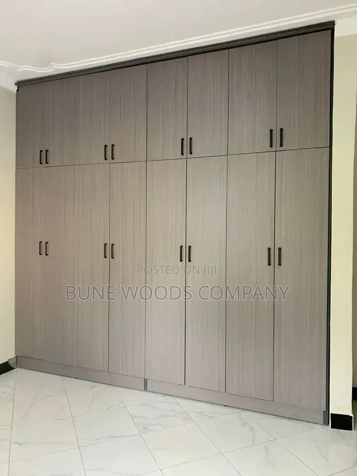 Inbuilt Wardrobes or Closet