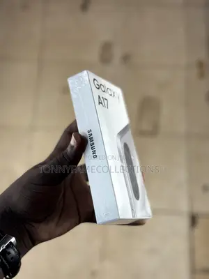 New Samsung Galaxy A17 128 GB Silver