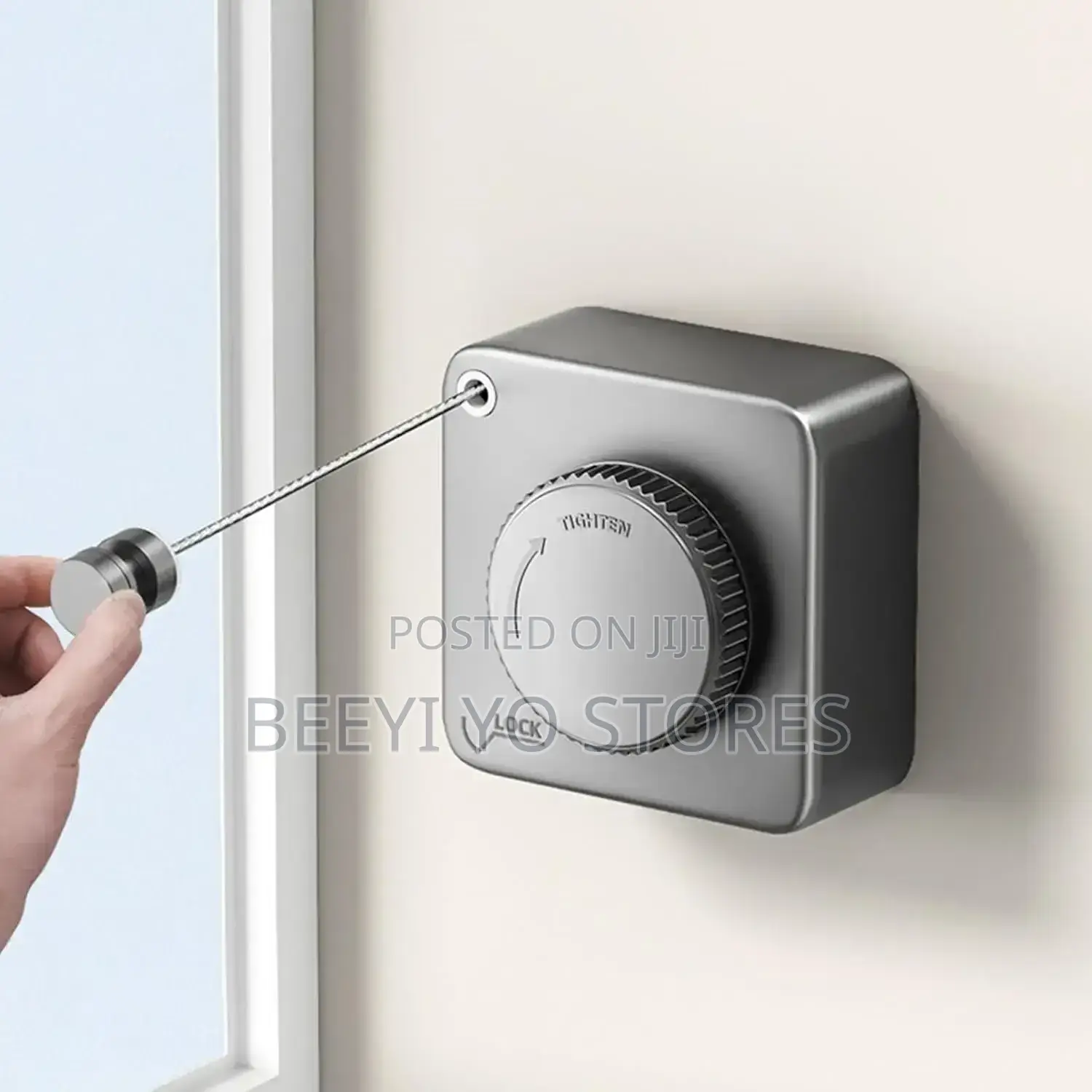 Retractable Indoor / Outdoor Clothesline