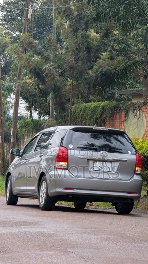 Toyota Wish 2007 Gray