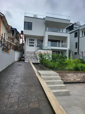 6bdrm Villa in Munyonyo, Central Division for rent