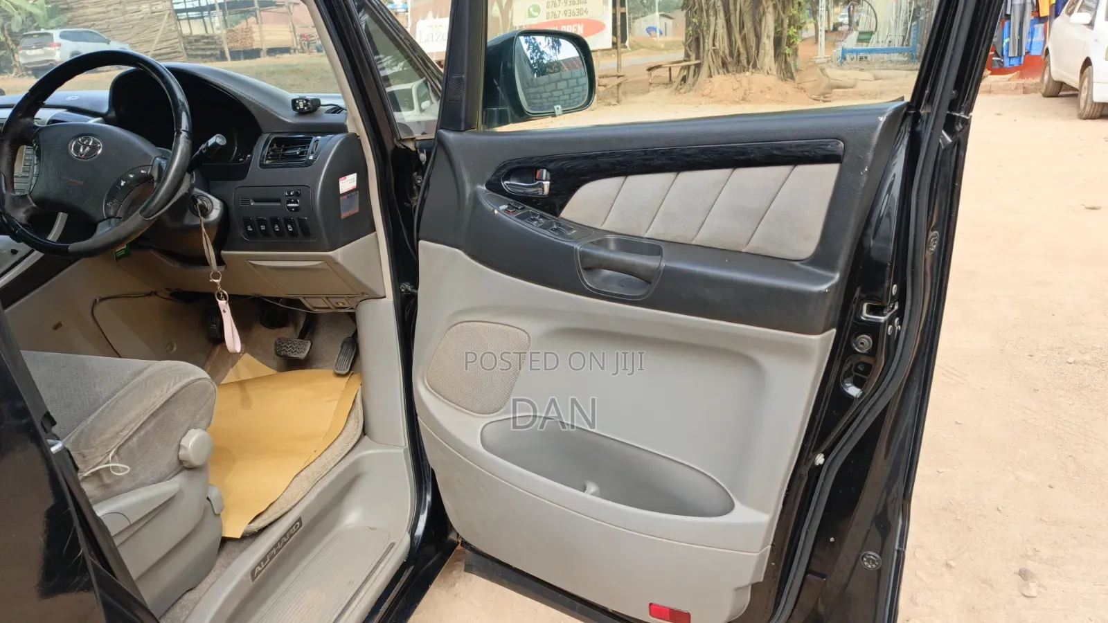 Toyota Alphard 2.4 Petrol AWD 2006 Black