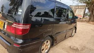 Toyota Alphard 2.4 Petrol AWD 2006 Black