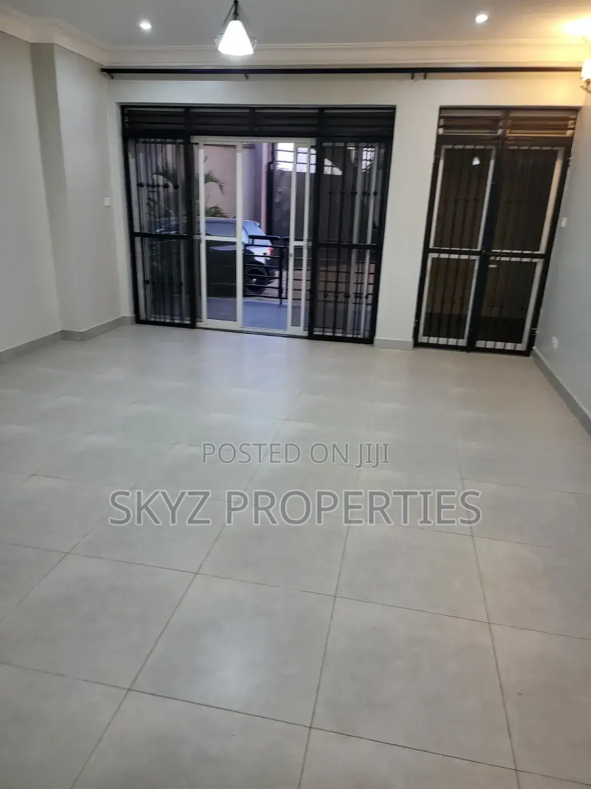 2bdrm Apartment in Muyenga, Central Division for rent