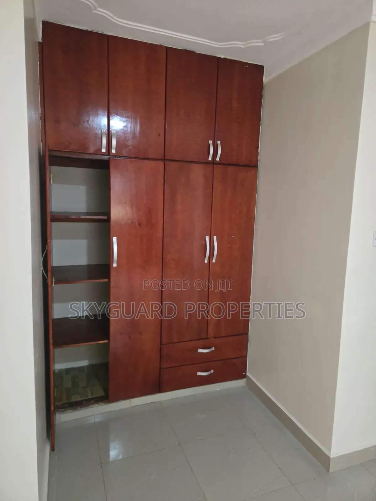 2bdrm Apartment in Salama Road, Central Division for rent