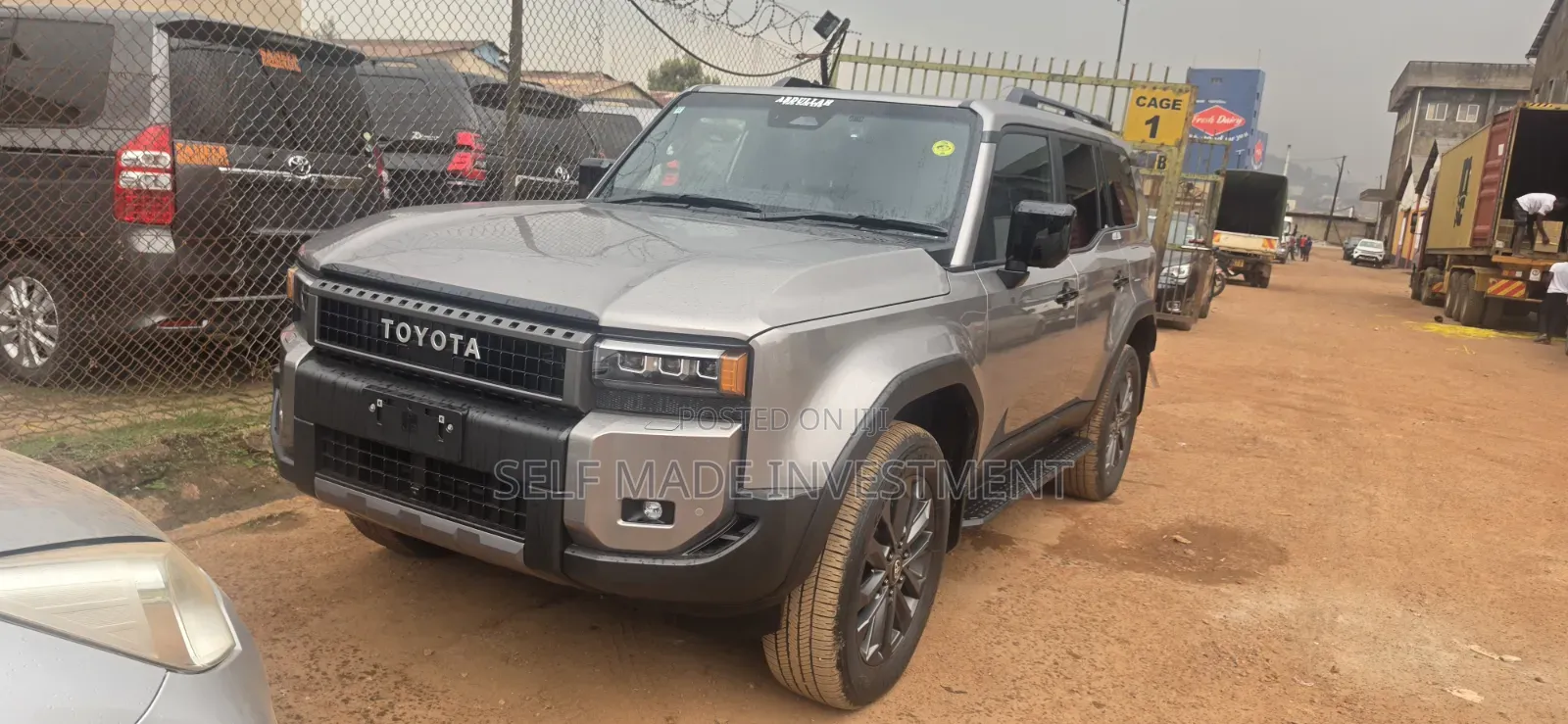 Toyota Land Cruiser Prado 2024 Gray