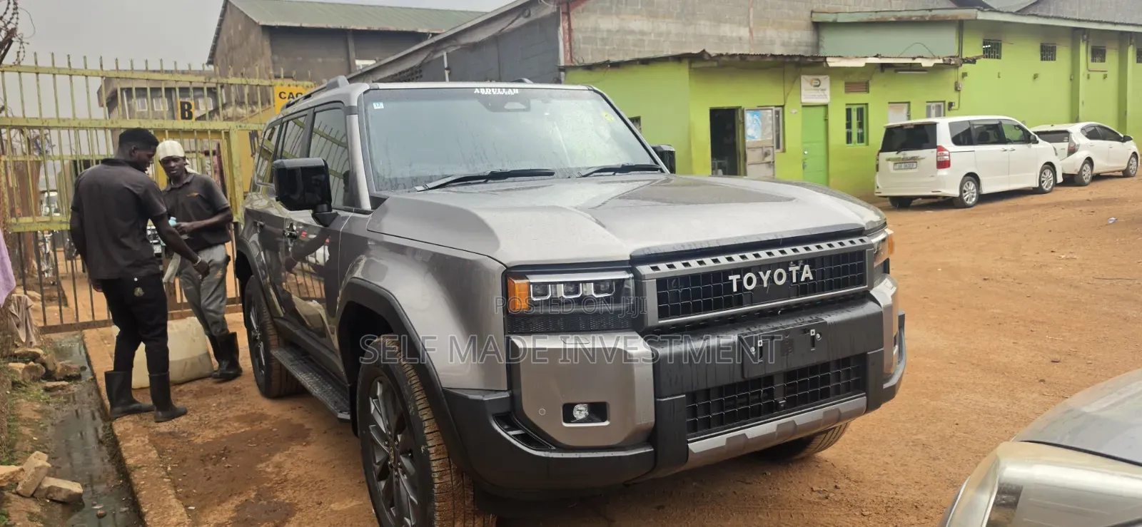 Toyota Land Cruiser Prado 2024 Gray