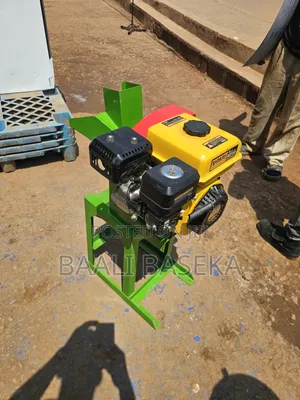 Hay Machine/Makes Broken Maize,fresh Grass and Dry Grass