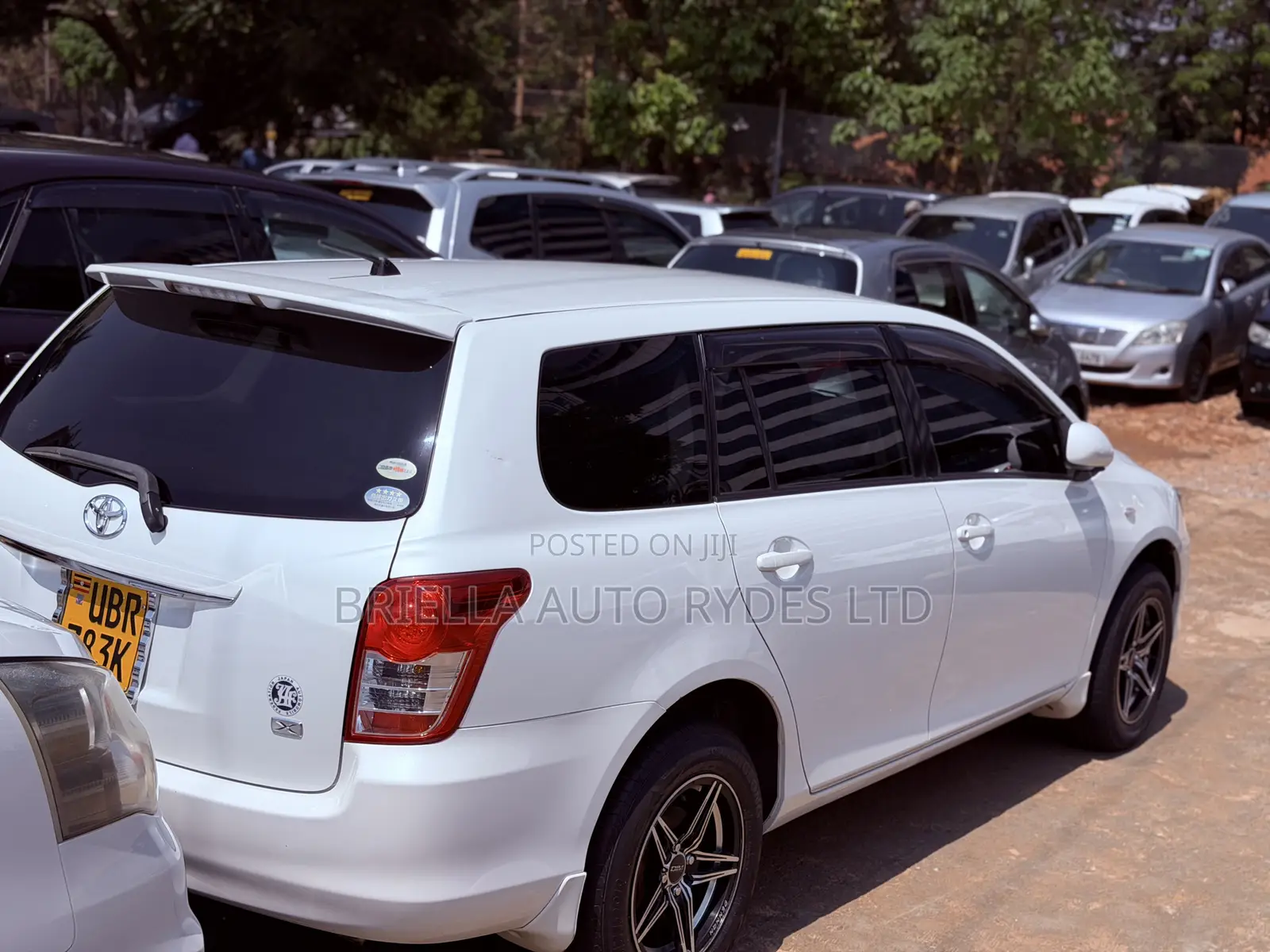 Toyota Corolla Fielder 2010 White