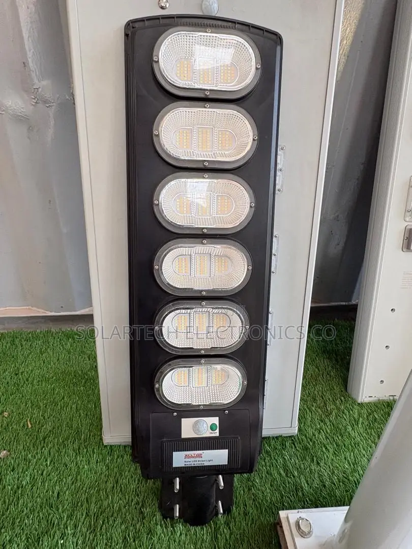 Brand New 300W ALLTOP Solar LED Street Light With Remote Control