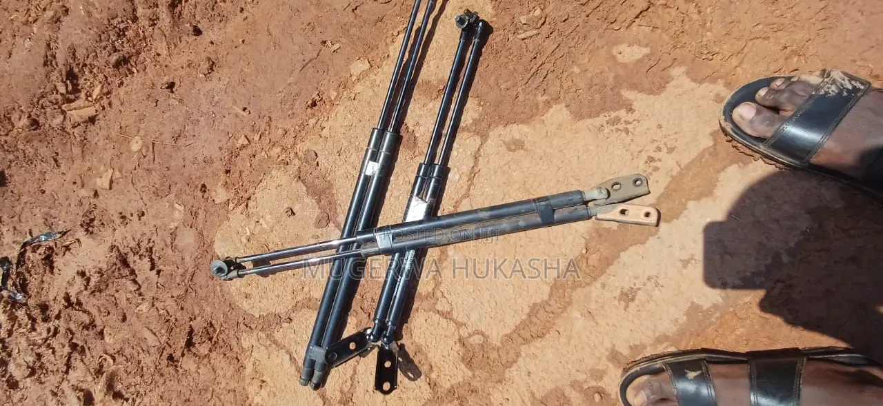 Bonnet and Boot Shocks [Obubomba] _ Shock Absorbers for BONNET