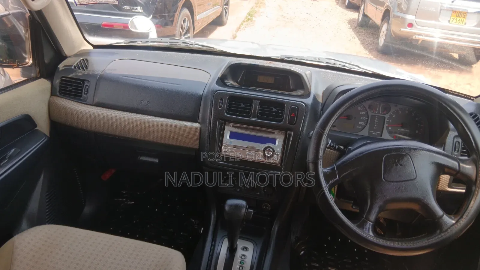 Mitsubishi Pajero IO 2006 Silver
