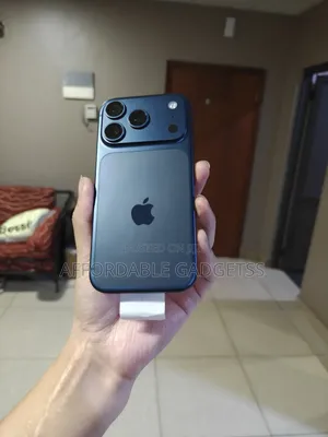 New Apple iPhone 17 Pro 256 GB Blue