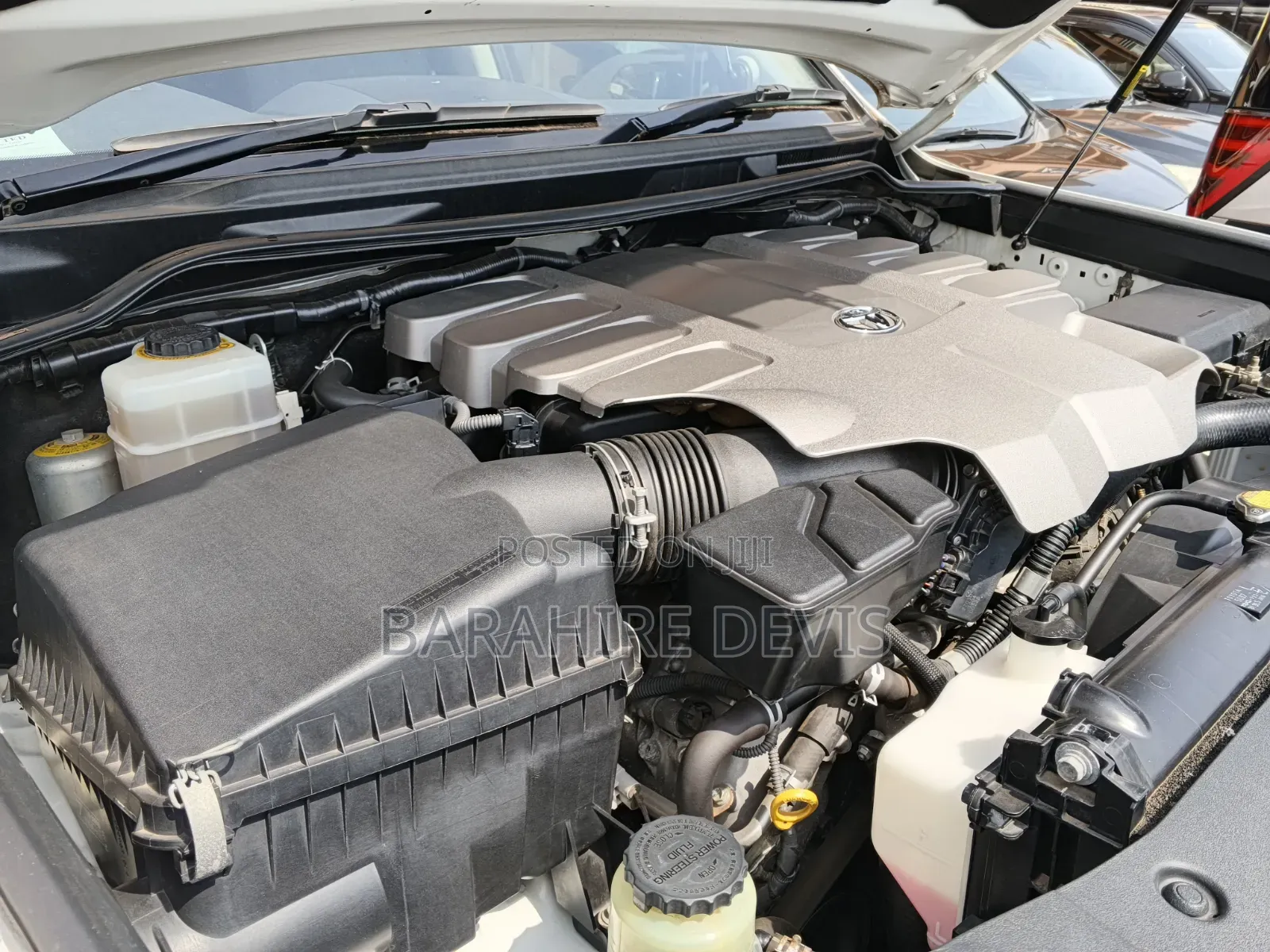Toyota Land Cruiser 2022 White
