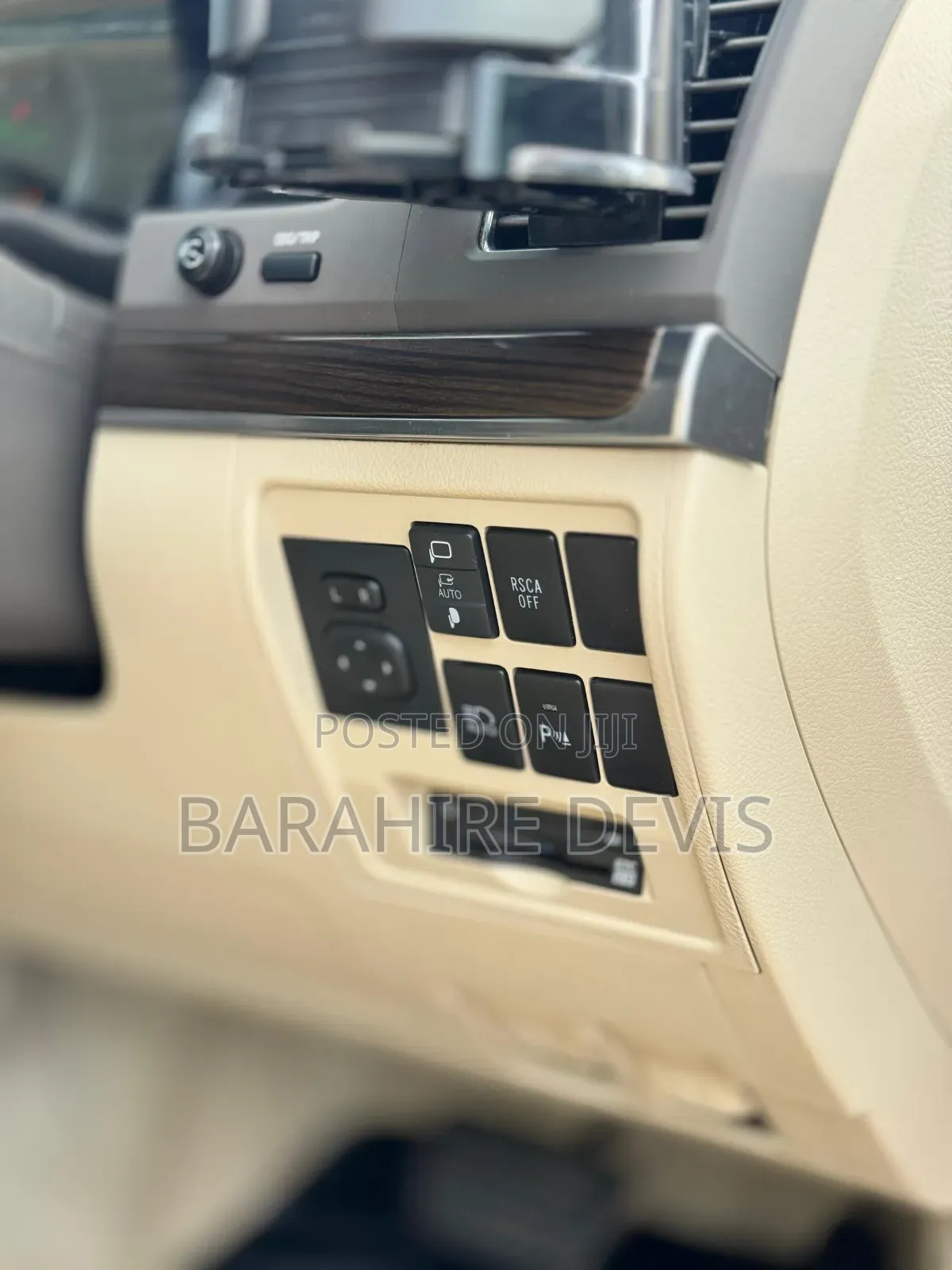 Toyota Land Cruiser 2022 White