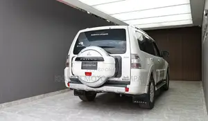 Mitsubishi Pajero 2012 White