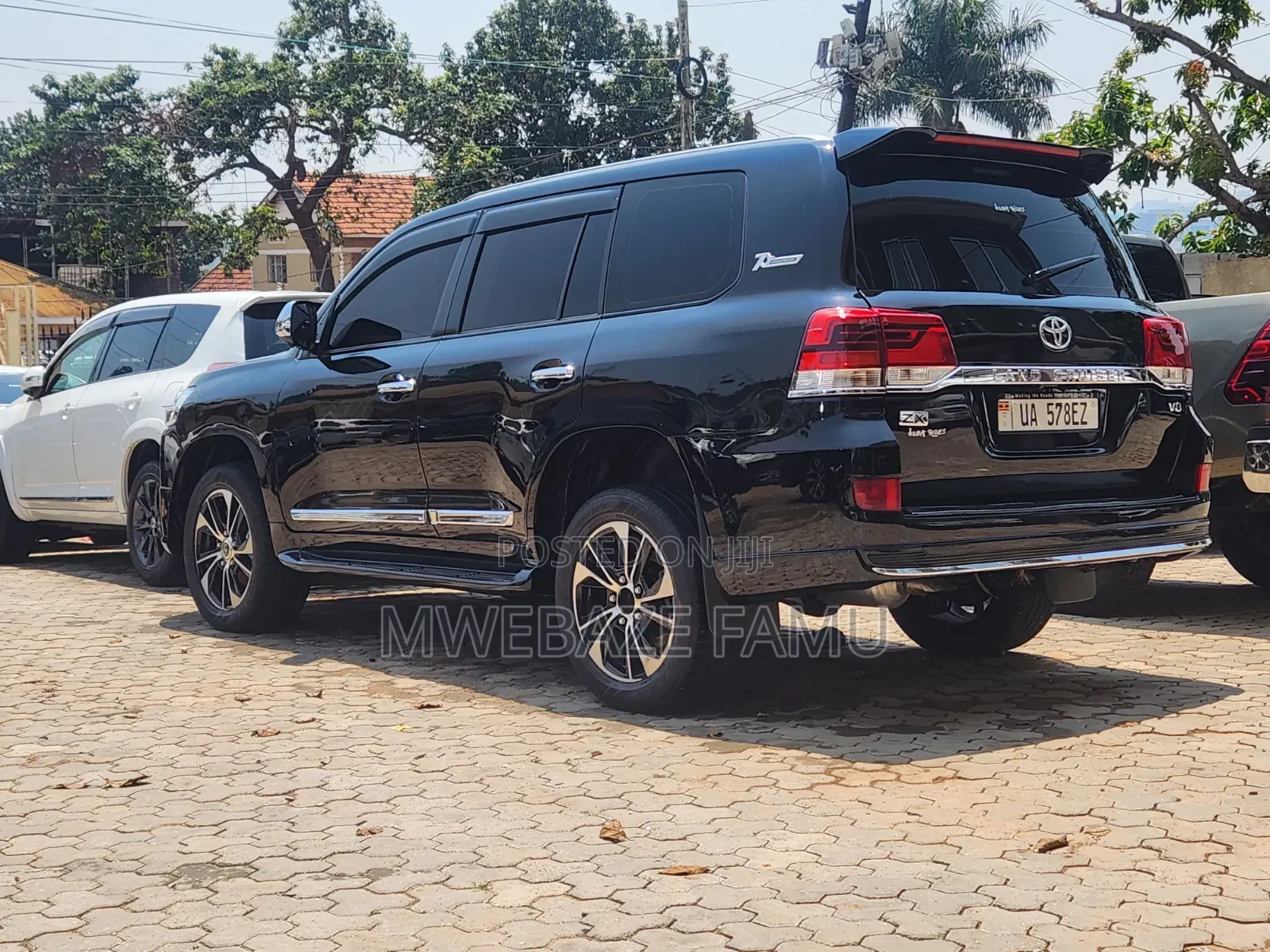 Toyota Land Cruiser 2017 Black