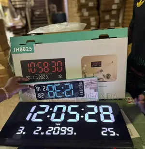 Large Display Modern LED Digital Wall Clock With Remote Control