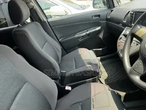 Toyota Wish 2005 White