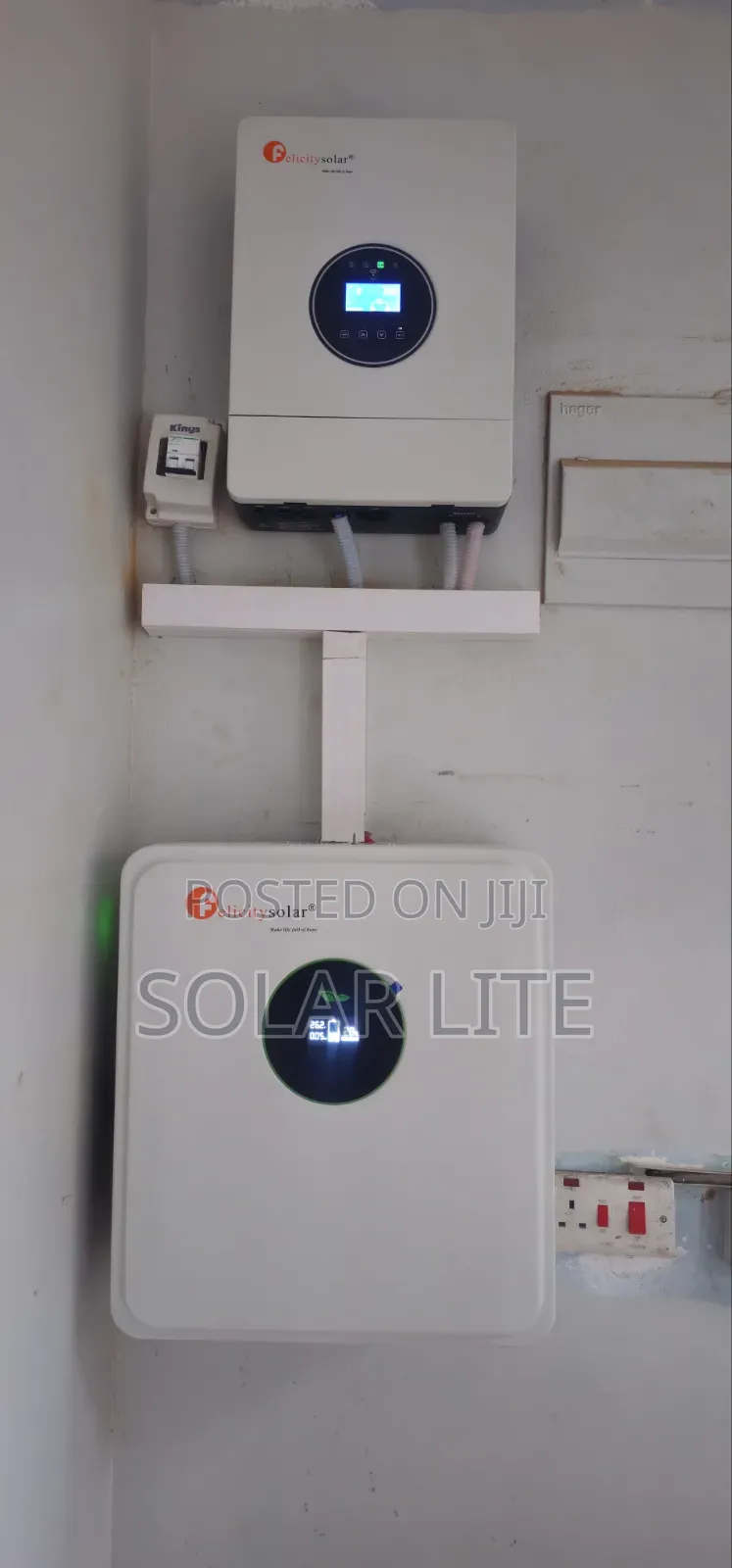 5kwh 24v Lithium Battery, 4kva Hybrid Inverter and 620w Solar Panels