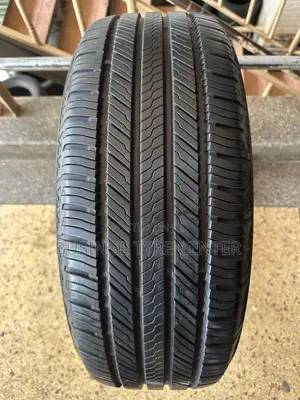225/55r18 Geolander Japan Tires Available in Good Condition