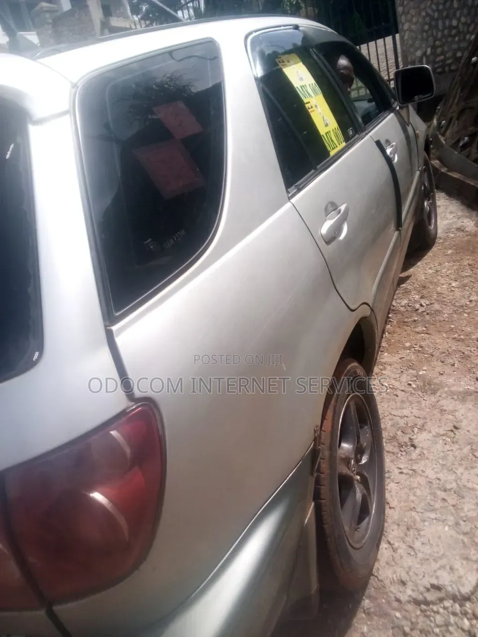 Toyota Harrier 2000 Silver