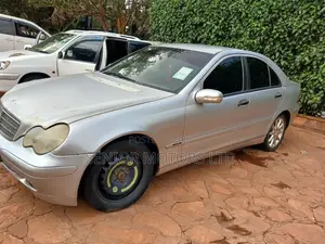 Mercedes-Benz C180 2005 Silver