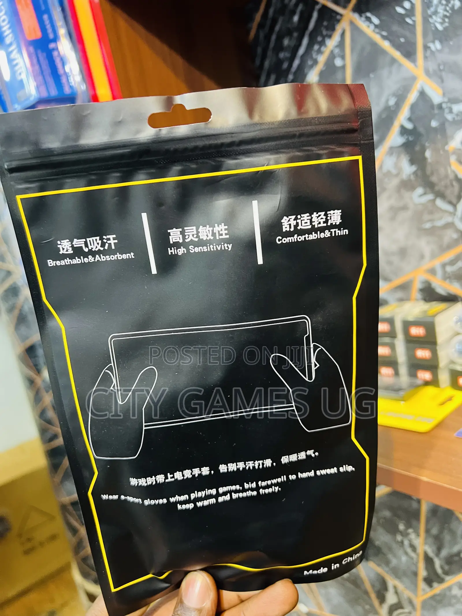 Mobile Gaming Gloves Suitable for All Games Mobile Games Call of Duty
