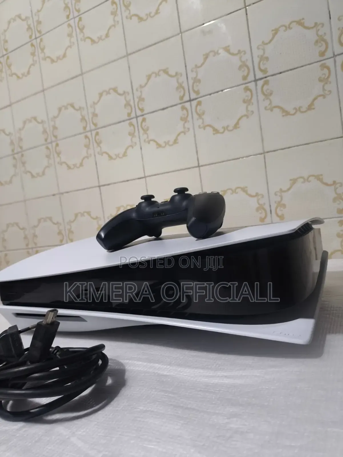 PS5 Slim Disc Edition: Zero Noise to Disturb Your Sleeping Room!