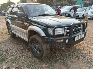 Toyota Hilux Surf 1998 Green