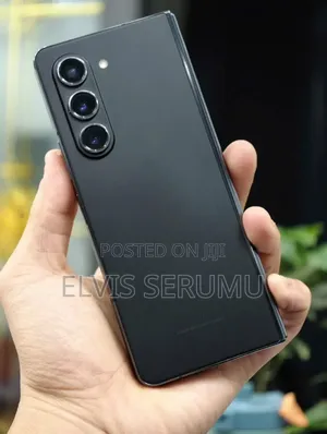 New Samsung Galaxy Fold 512 GB Black