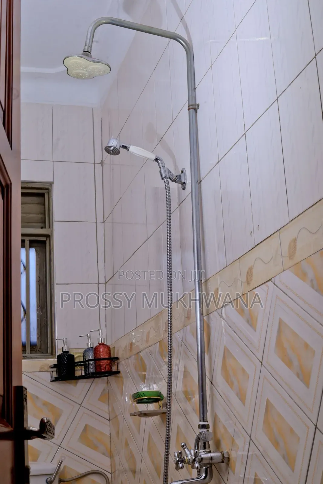 Furnished 2bdrm Apartment in Division A for rent