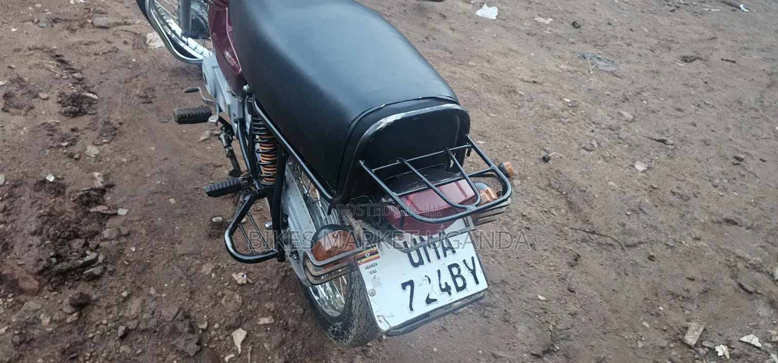 Bajaj Boxer 2026 Red