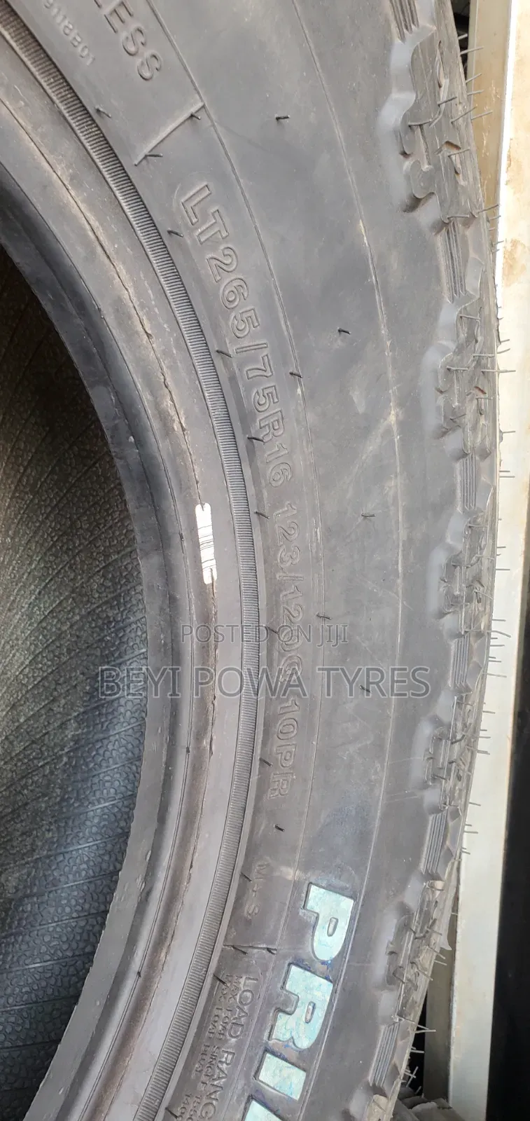 New Tyres 265/75r16 MT