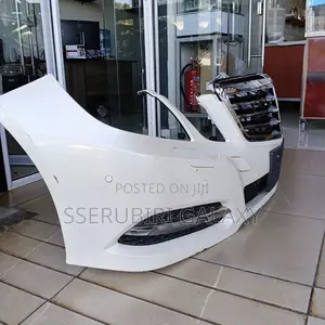 W212 Front Bumper