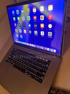 Laptop Apple MacBook 2018 16GB Intel Core i7 SSD 512GB