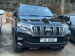 Toyota Land Cruiser Prado 2018 Black