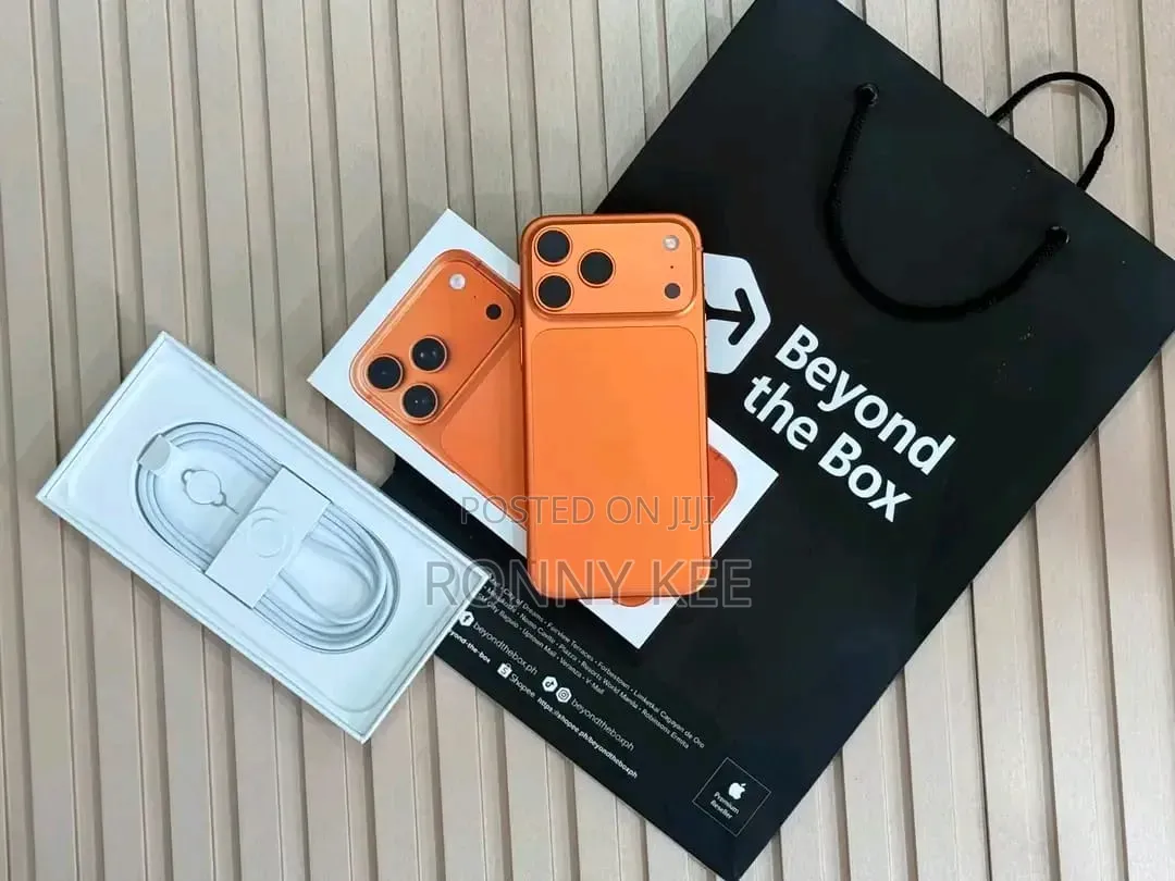 New Apple iPhone 17 Pro Max 256 GB Orange