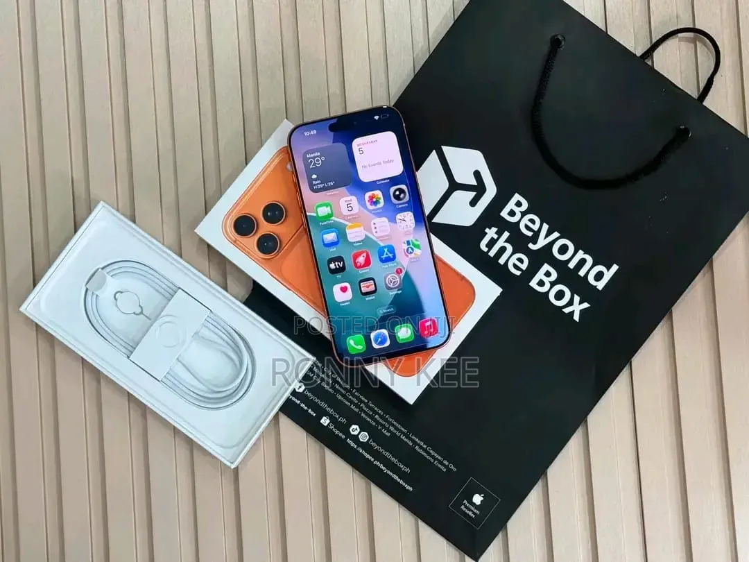 New Apple iPhone 17 Pro Max 256 GB Orange