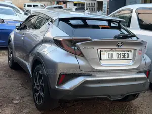 Toyota C-HR 2018 Gray