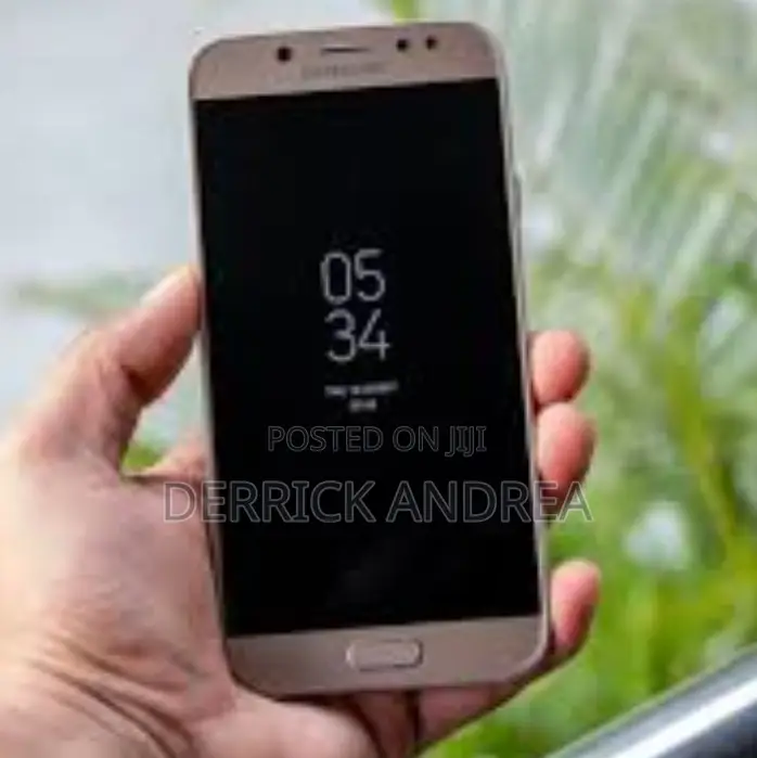 Samsung Galaxy J7 Pro 32 GB Black