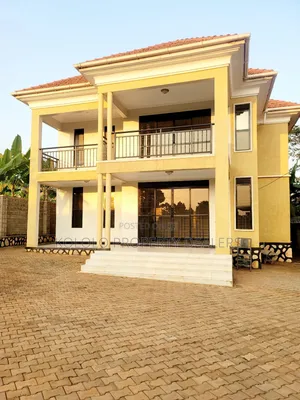4bdrm Duplex in Kitende, Central Division for sale