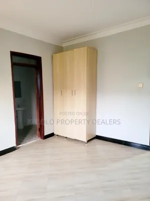 4bdrm Duplex in Kitende, Central Division for sale