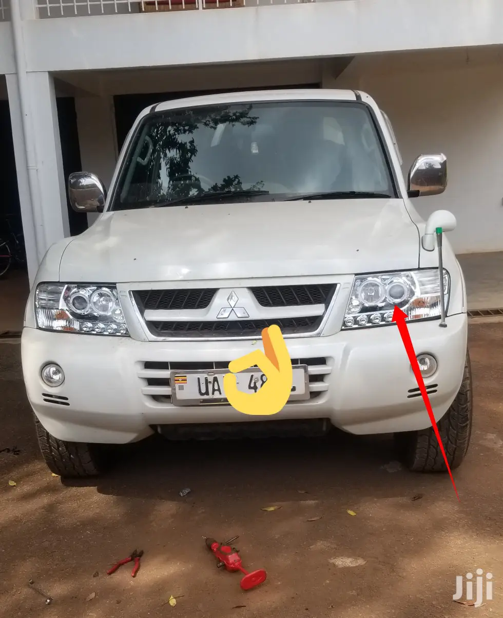 Pajero Bitama Headlamp With Angle Lights Not China