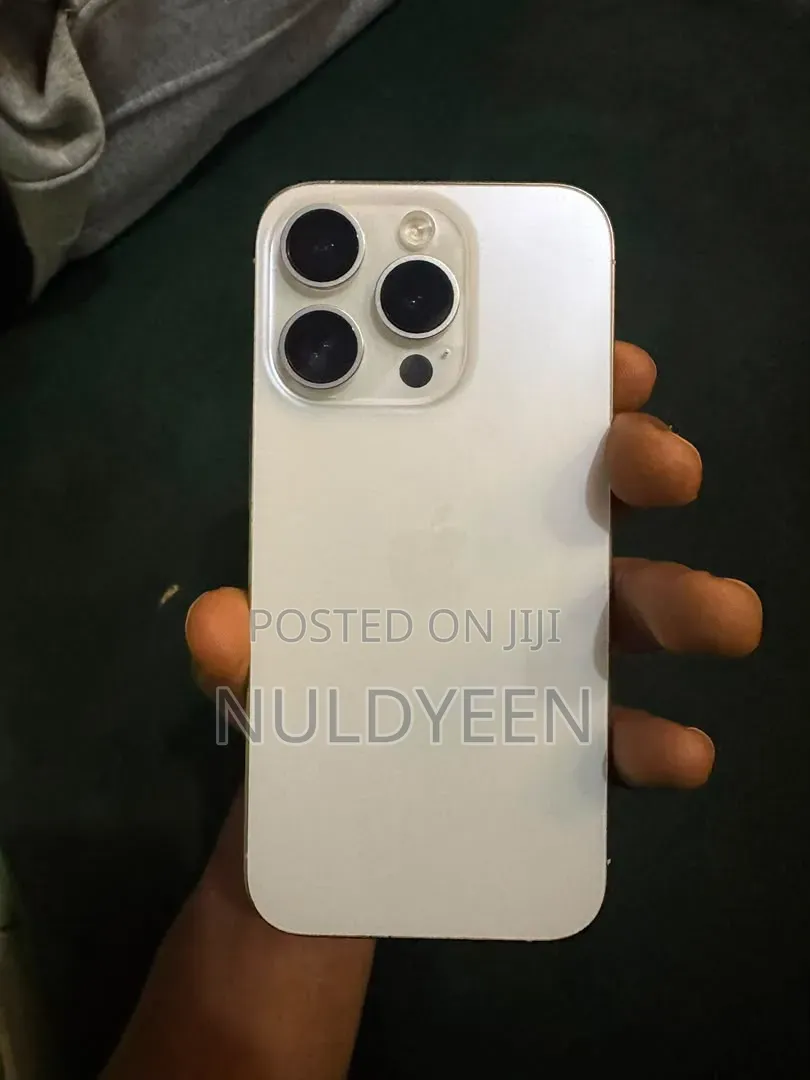 Apple iPhone 15 Pro 128 GB White