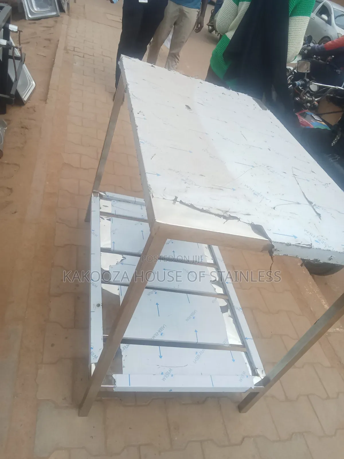 Restaurants Working Table