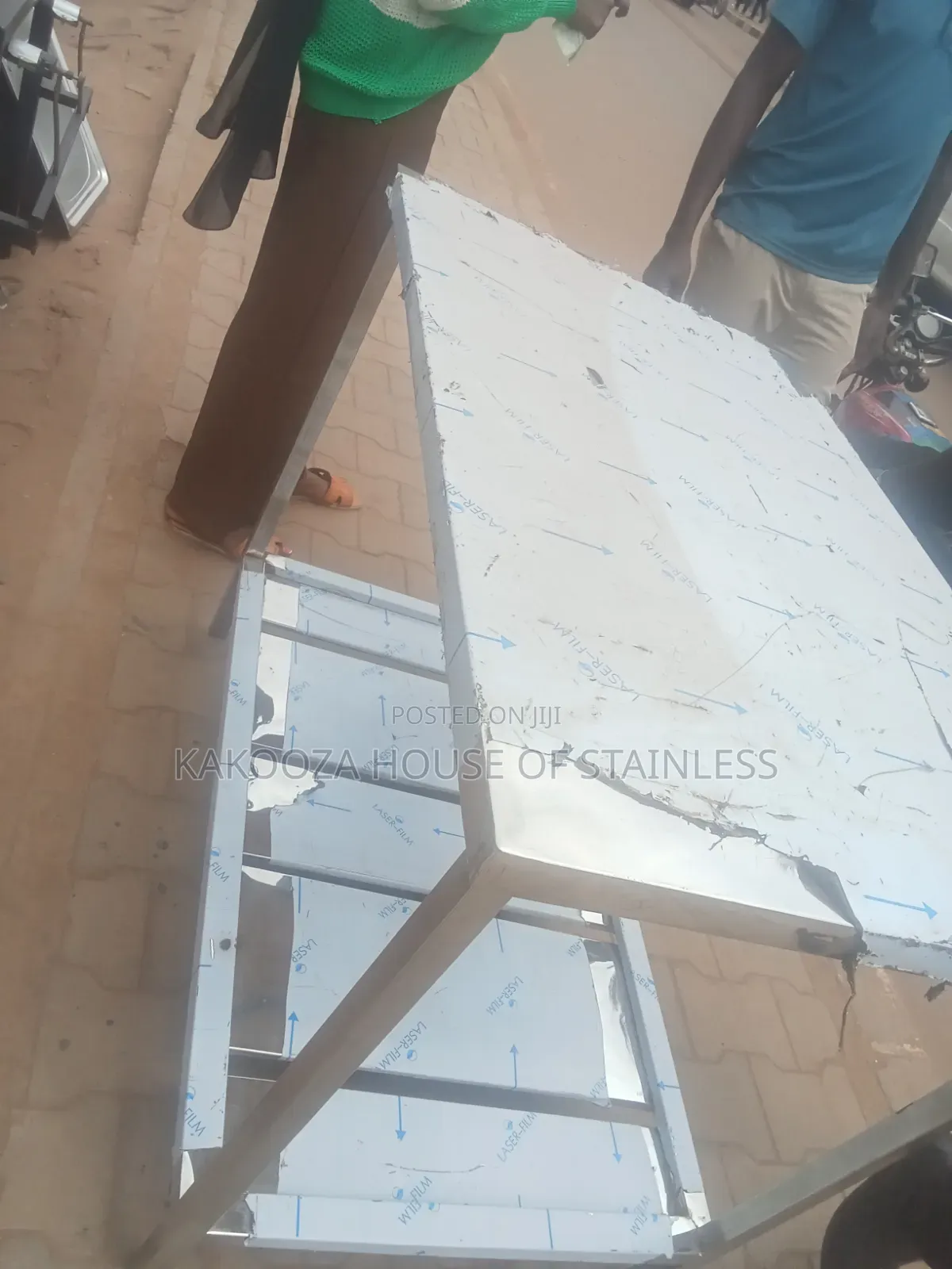 Restaurants Working Table