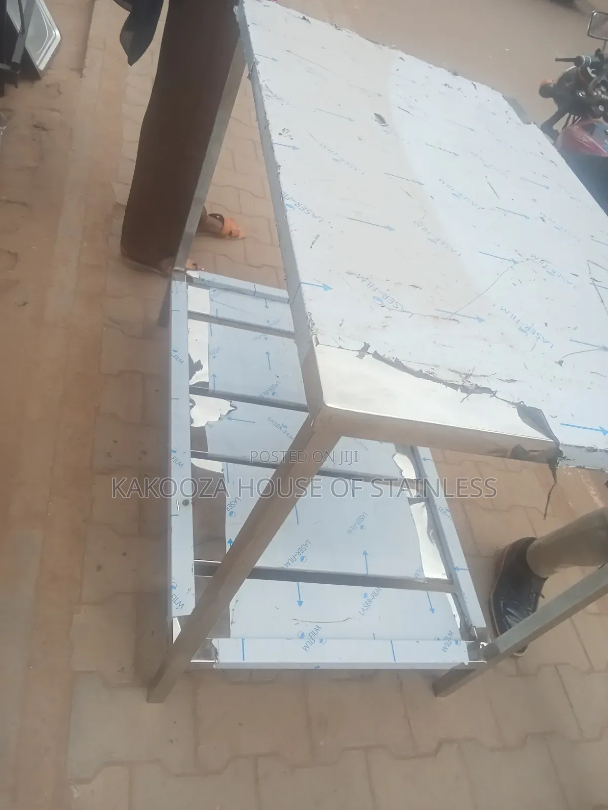 Restaurants Working Table