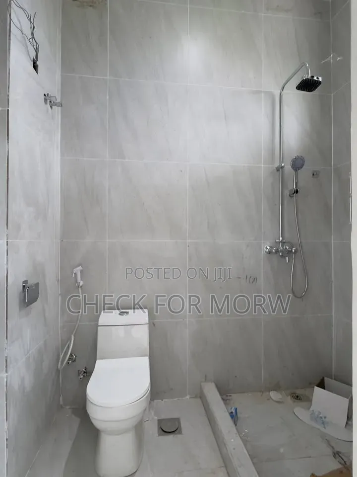 3bdrm Apartment in Lubowa, Central Division for rent